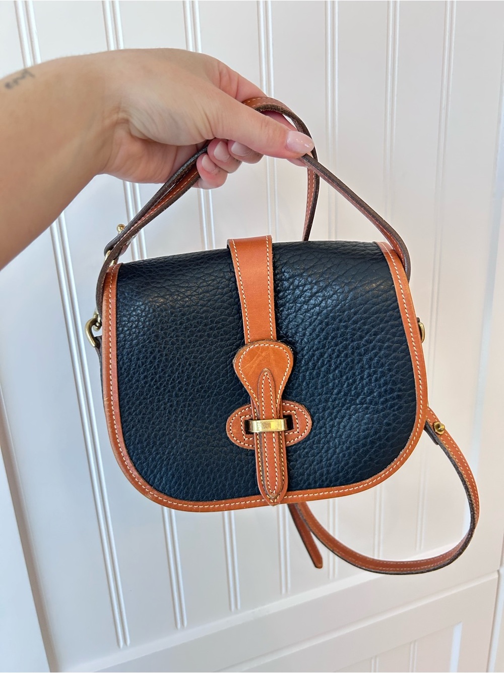 Dooney & Bourke Purse